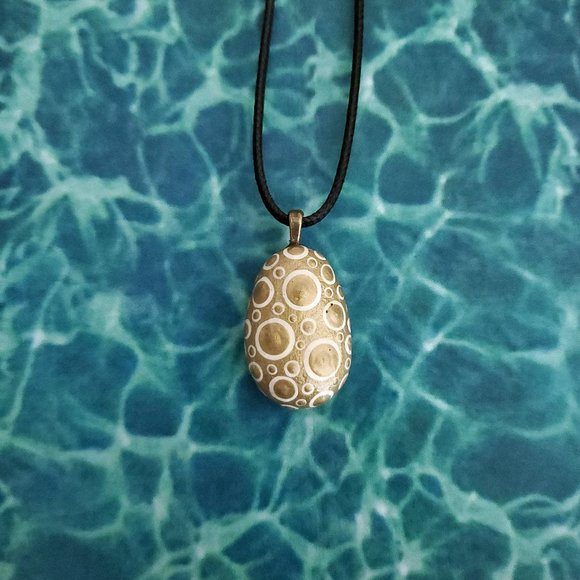 Hand Painted Dot Art Pendant. Gold with Parchment and Gold Spheres - Picture 16 of 16